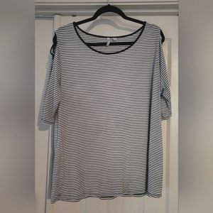 Women's XL Blouse
